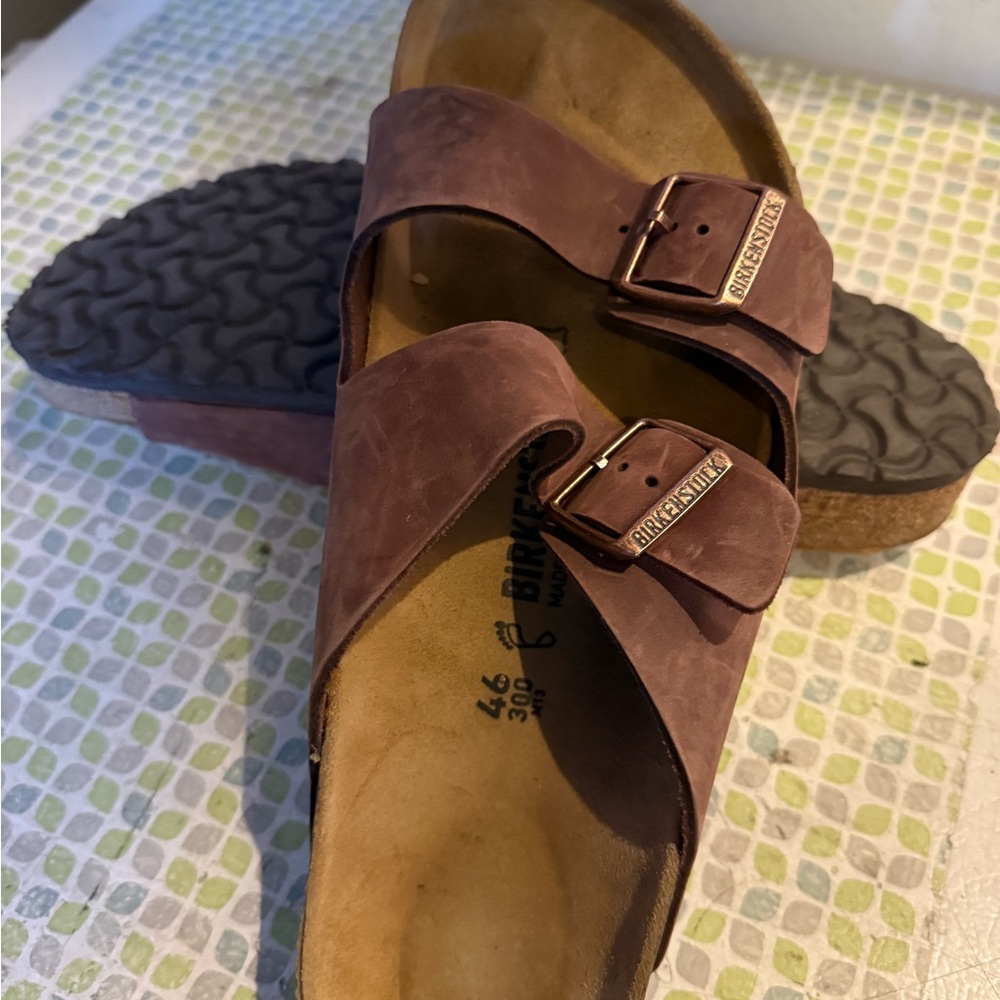Birkenstock Men's Brown Sandals